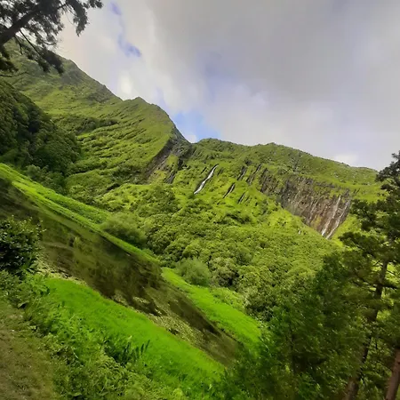 Casa Vicente Santa Cruz das Flores